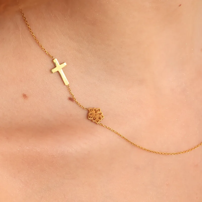Hajj Symbol Birth Stone and Flower Necklace
